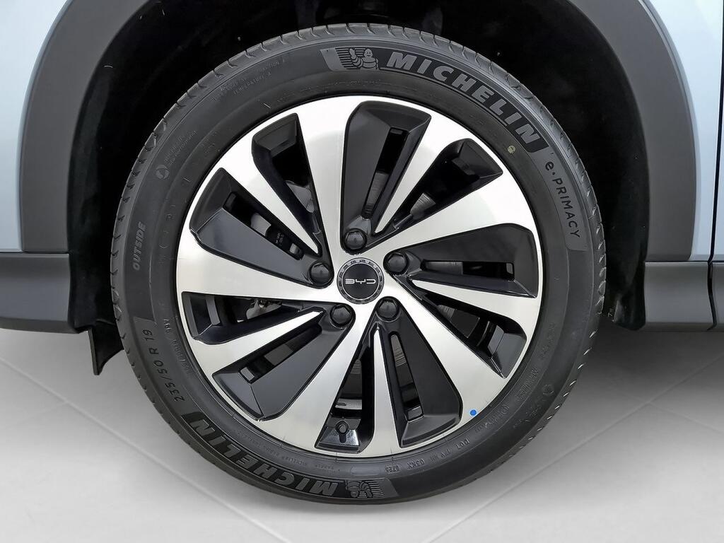 BYD Seal U DM-i Comfort 10
