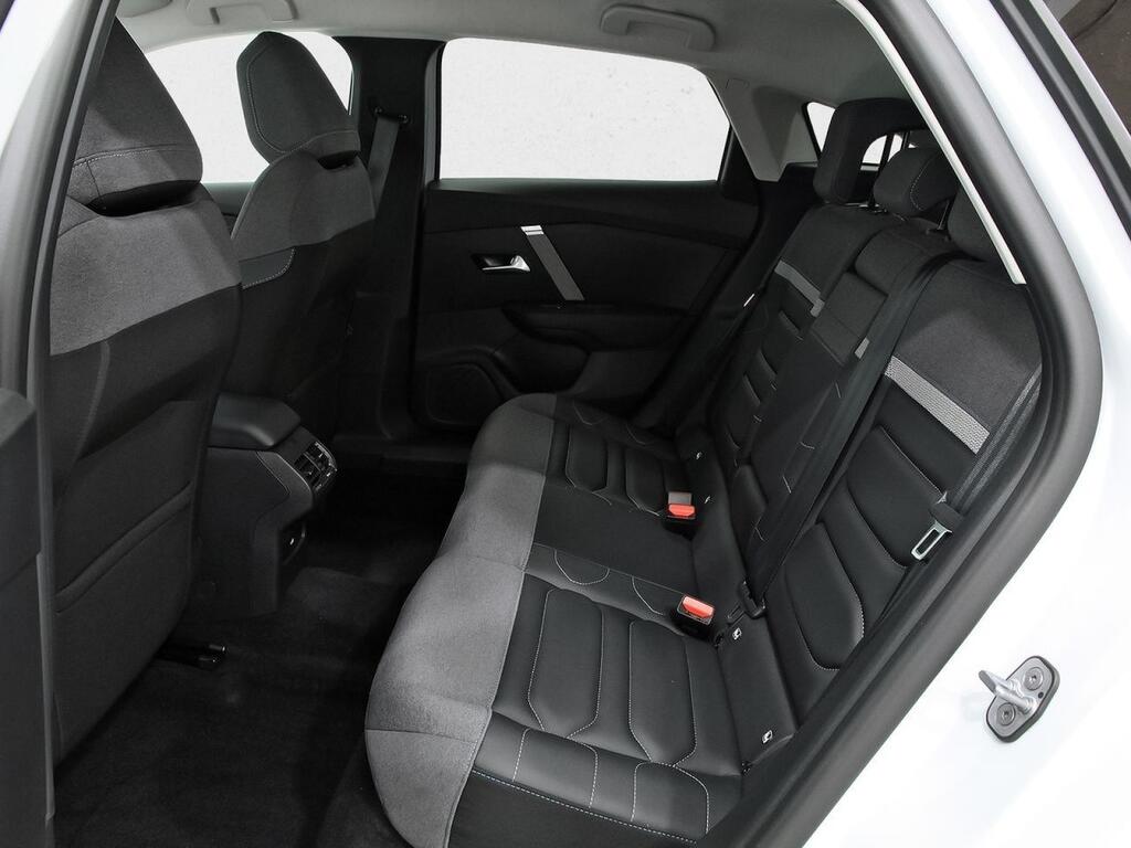 Citroën C4 PureTech 130 S&S 6v Max 9