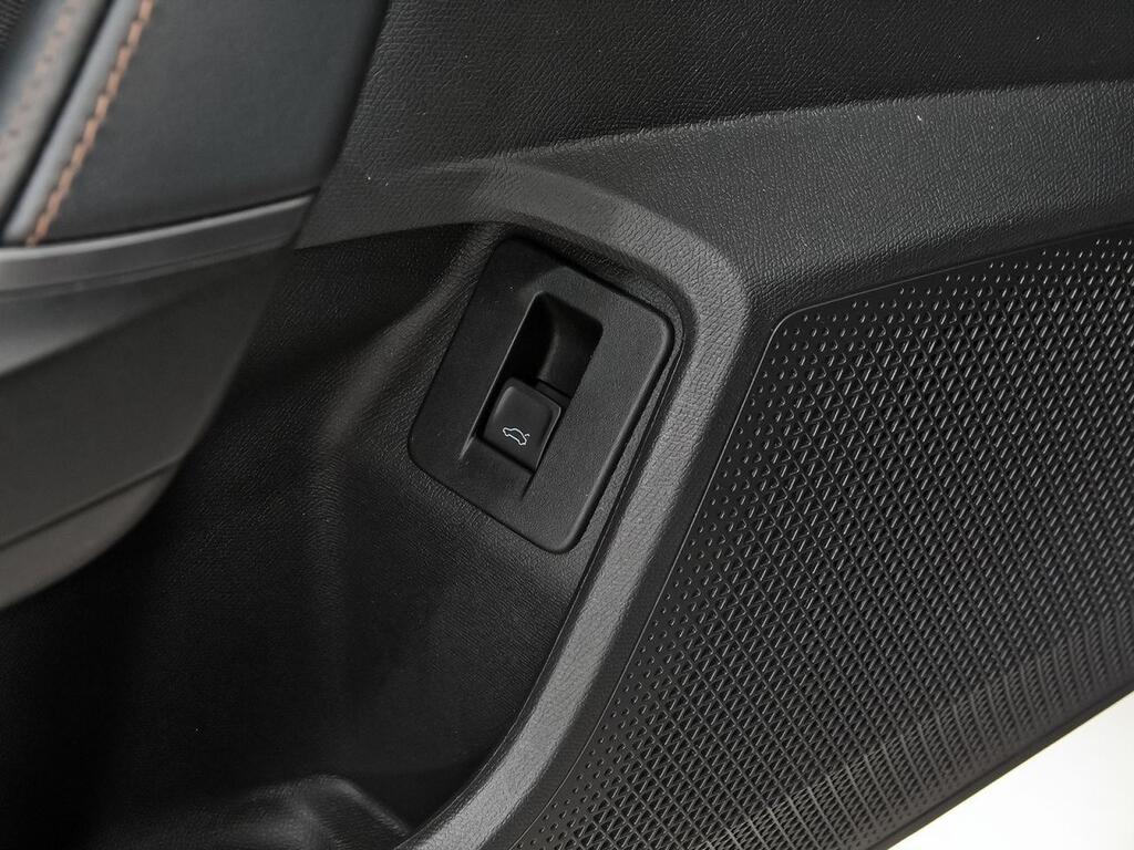 CUPRA León SP 1.5 eTSI 110kW (150CV) DSG Segunda mano