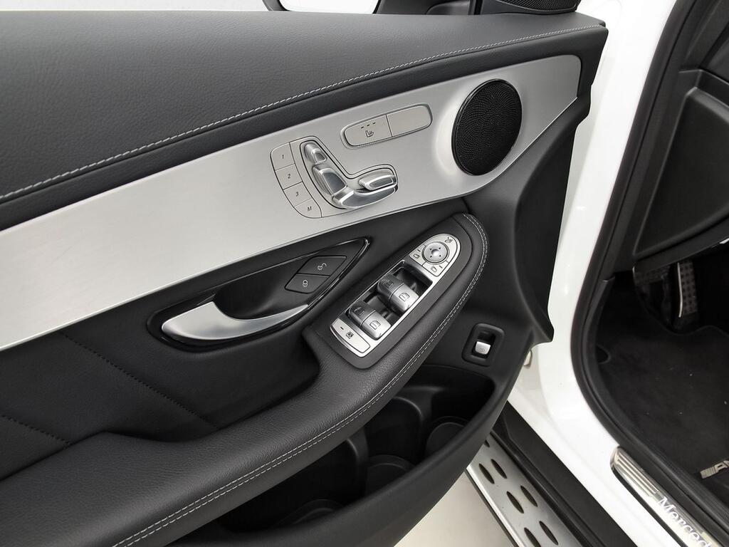 Mercedes GLC GLC 220 d 4MATIC 11