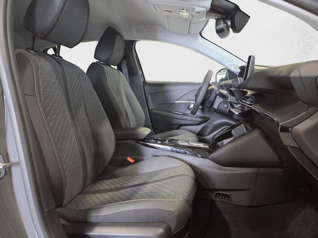 Peugeot 208 Allure HYBRID 110 eDCS6 20