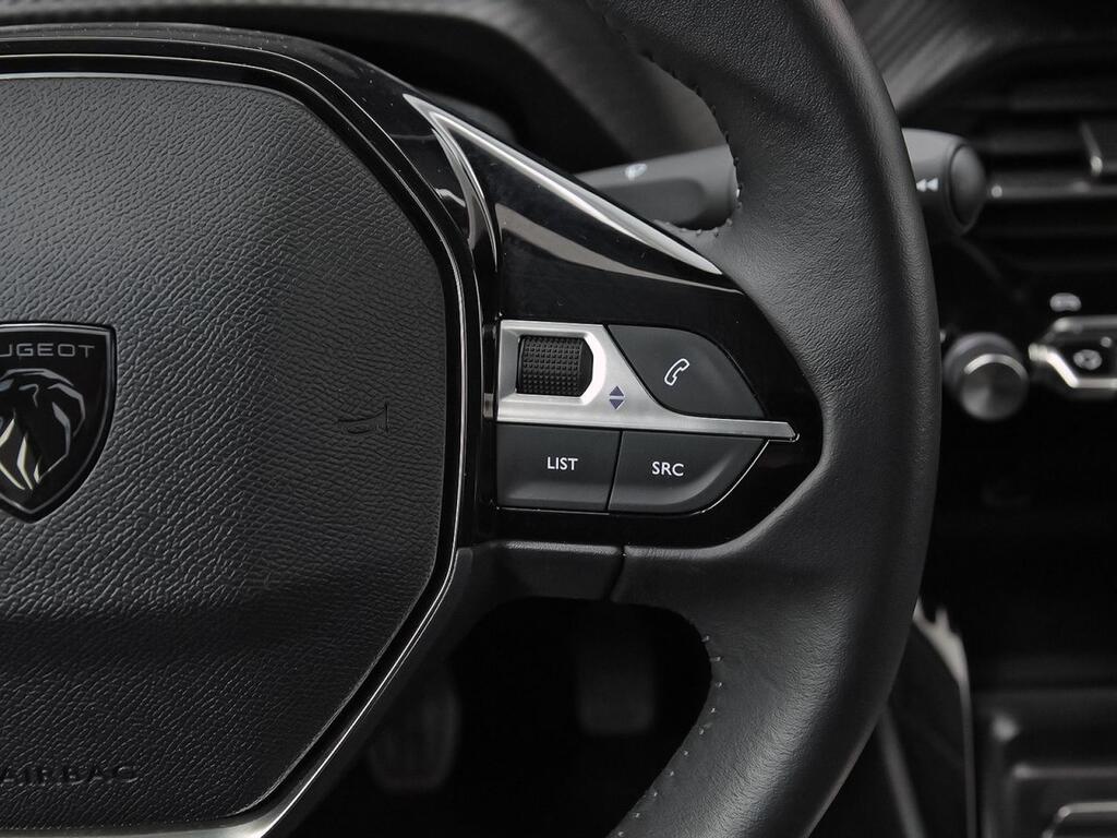 Peugeot 208 Allure Gasolina 100 S&S 6 Vel. MAN Segunda mano