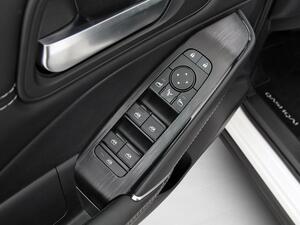 Nissan Qashqai E-POWER 140 KW (190 CV) N-Connecta 12