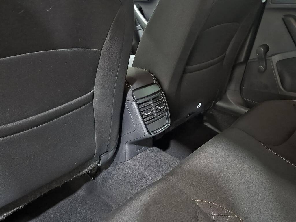 Skoda Kamiq 1.0 TSI 81kW (110CV) DSG Emotion 32