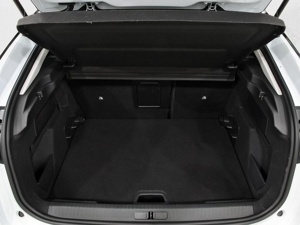 Citroën C4 ë-C4 eléctrico 115kW 54kWh Max Segunda mano