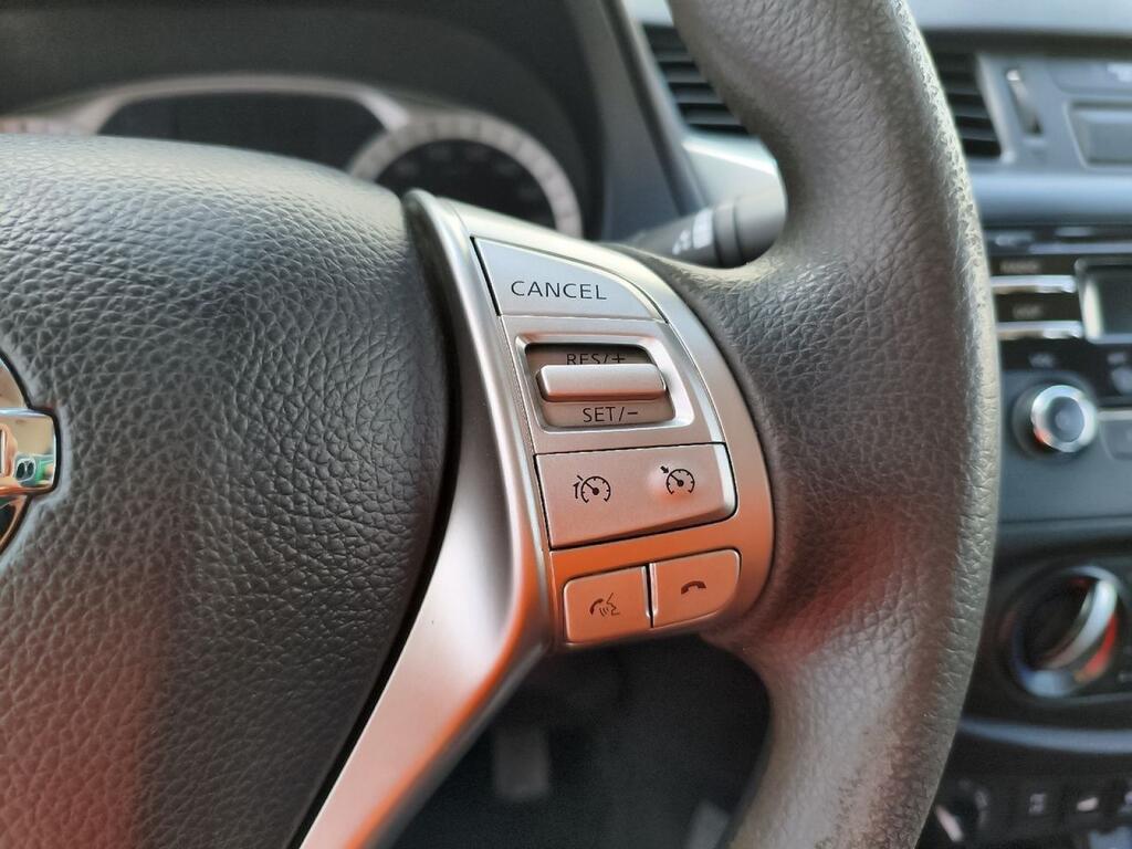 Nissan Navara 2.3 DCI 163CV VISIA DC 4WD 4P 13
