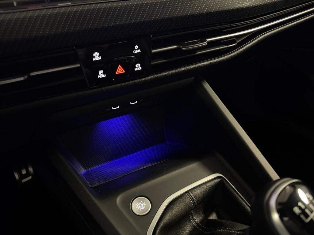 Volkswagen Golf R-Line 1.5 TSI 110kW (150CV) 16