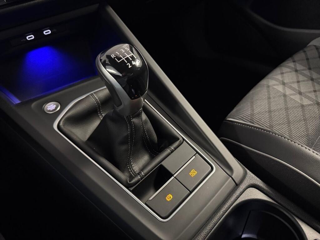 Volkswagen Golf R-Line 1.5 TSI 110kW (150CV) 17