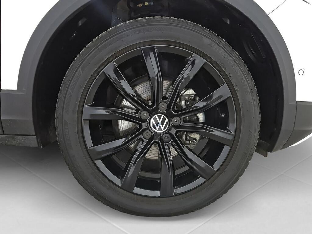 Volkswagen T-Roc Dark 1.0 TSI 81kW (110CV) 10