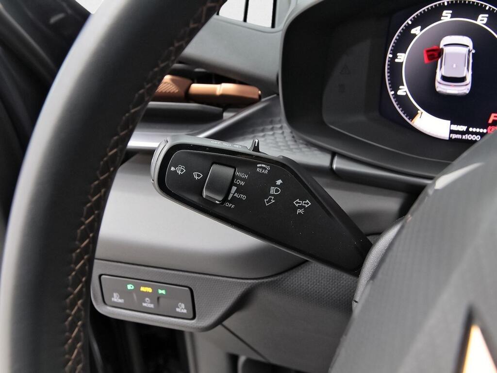 CUPRA Terramar 1.5 TSI e-Hybrid 150kW (204 CV) DSG Segunda mano