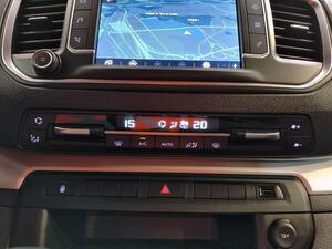 Peugeot Traveller Business BlueHDi 110KW (150CV) Standard 22