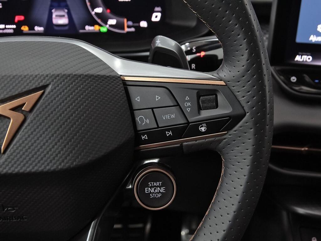 CUPRA Terramar 1.5 TSI e-Hybrid 150kW (204 CV) DSG Segunda mano