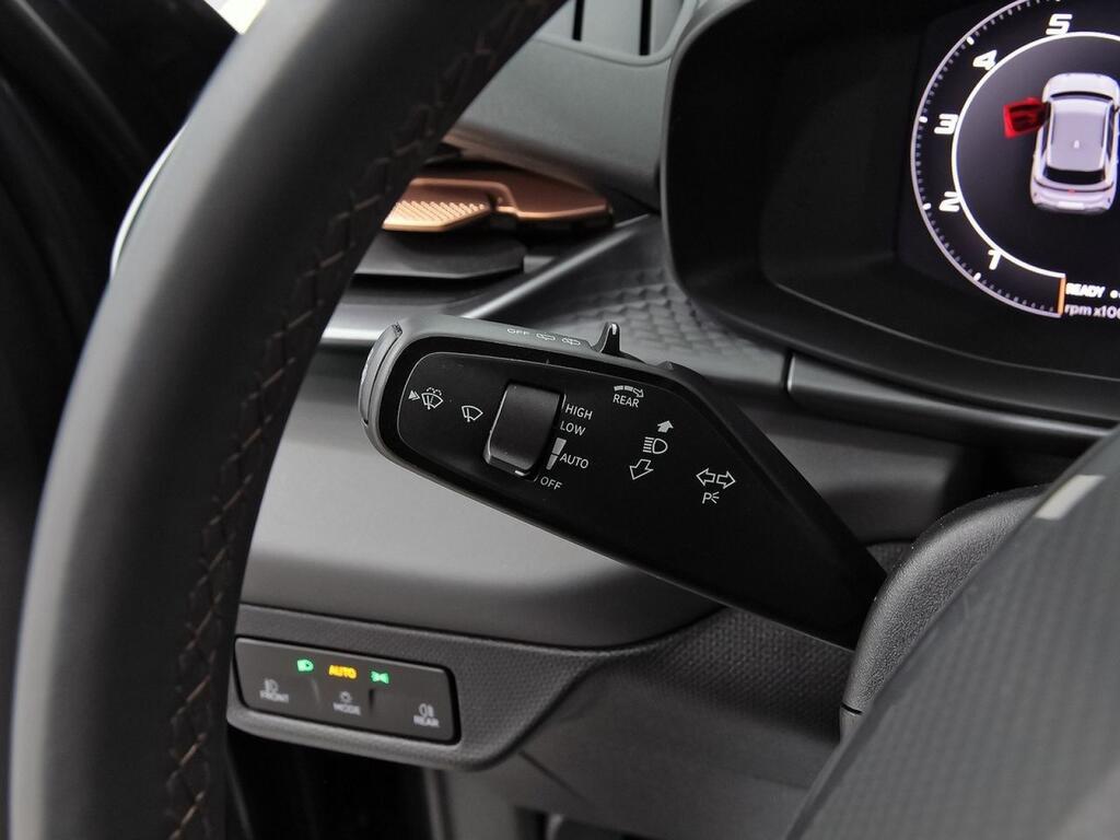 CUPRA Terramar 1.5 TSI e-Hybrid 150kW (204 CV) DSG Segunda mano