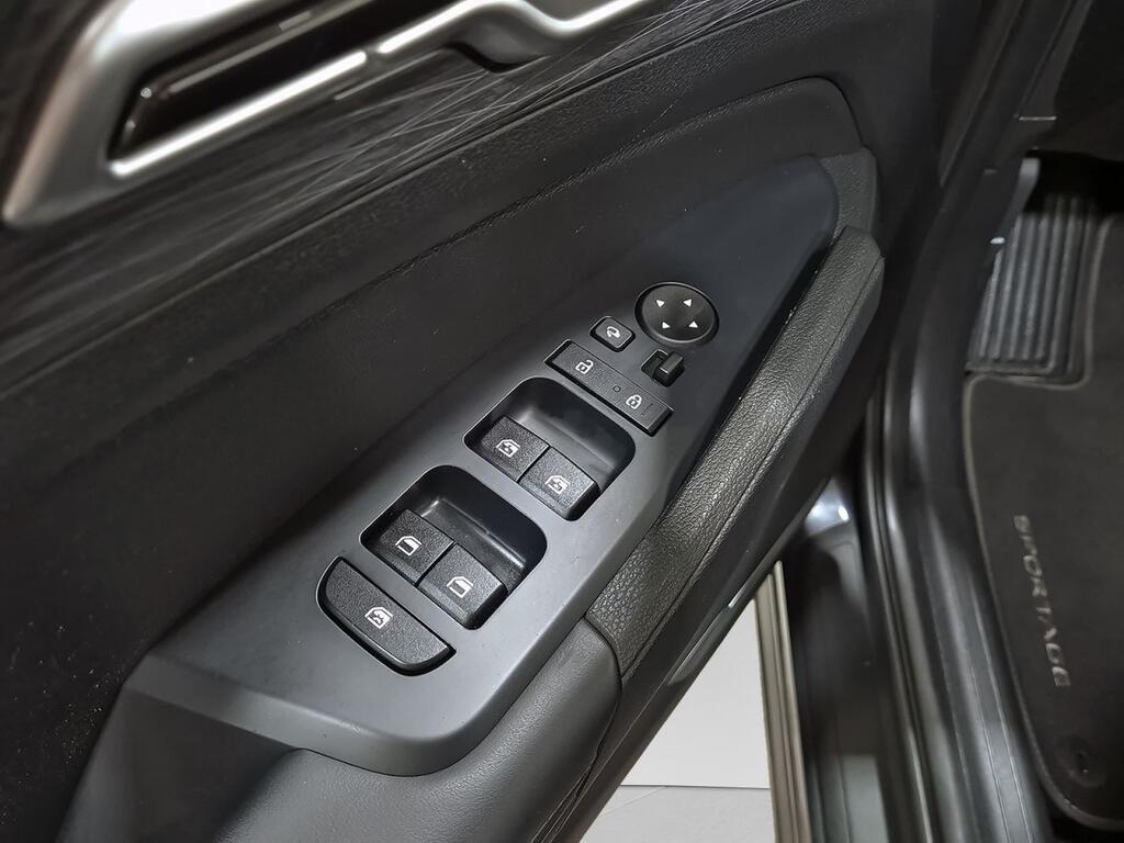 Kia Sportage 1.6 T-GDi MHEV 110kW (150CV) Drive 4x2 Segunda mano