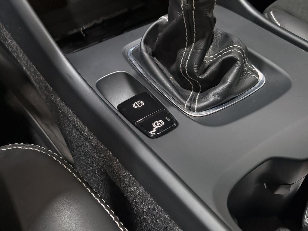 Volvo XC40 1.5 T3 R-Design Segunda mano