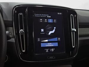 Volvo XC40 1.5 T3 R-Design 20