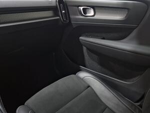Volvo XC40 1.5 T3 R-Design 28