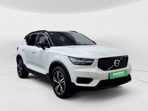 Volvo XC40 1.5 T3 R-Design 1