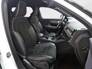 Volvo XC40 1.5 T3 R-Design 7