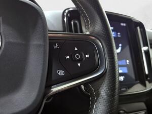 Volvo XC40 1.5 T3 R-Design 18