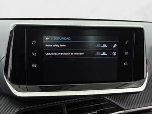 Peugeot 208 Active Puretech 75 26