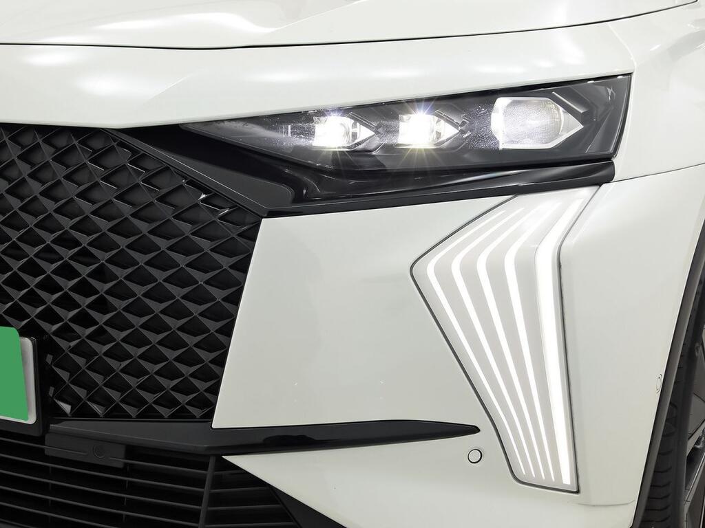 DS DS 7 BlueHDi 130 Automático PERF LINE + 37