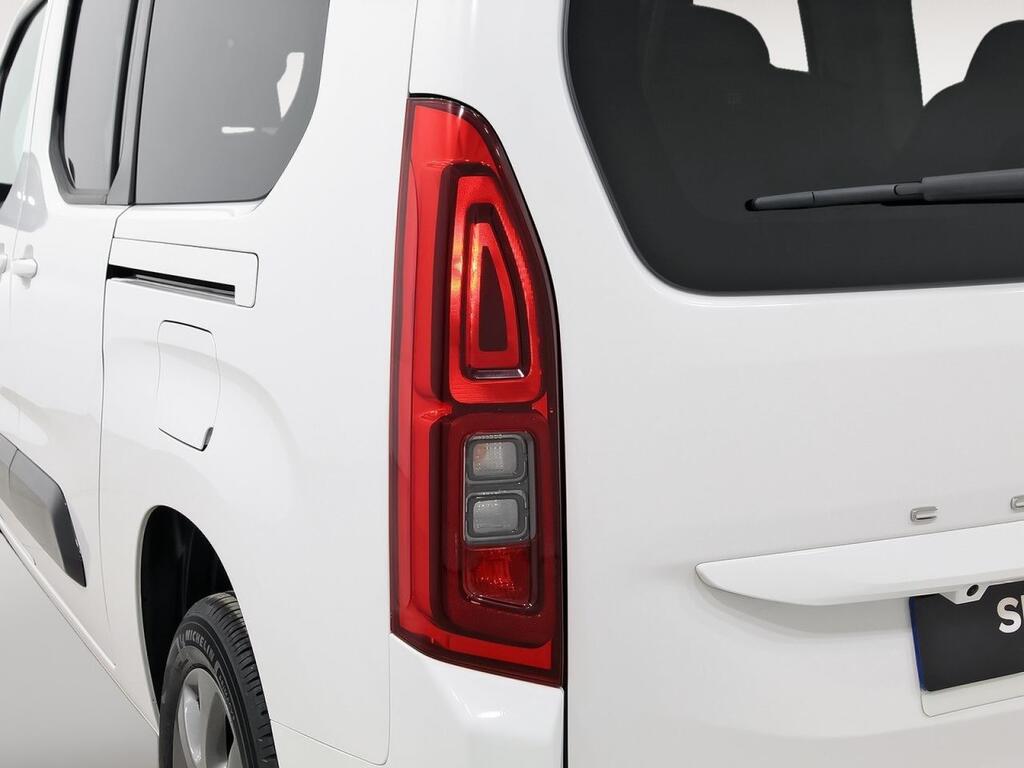 Opel Combo Cargo XL GS 130 Cv 1.5 Td S/S MT6 €6.4 Segunda mano