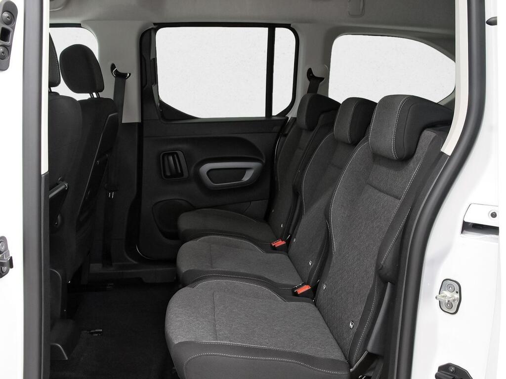 Opel Combo Cargo XL GS 130 Cv 1.5 Td S/S MT6 €6.4 Segunda mano