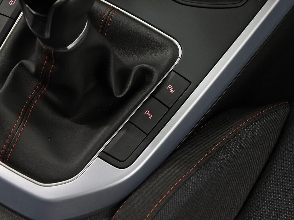 SEAT Arona 1.0 TSI 85kW (115CV) FR Special Edition Segunda mano