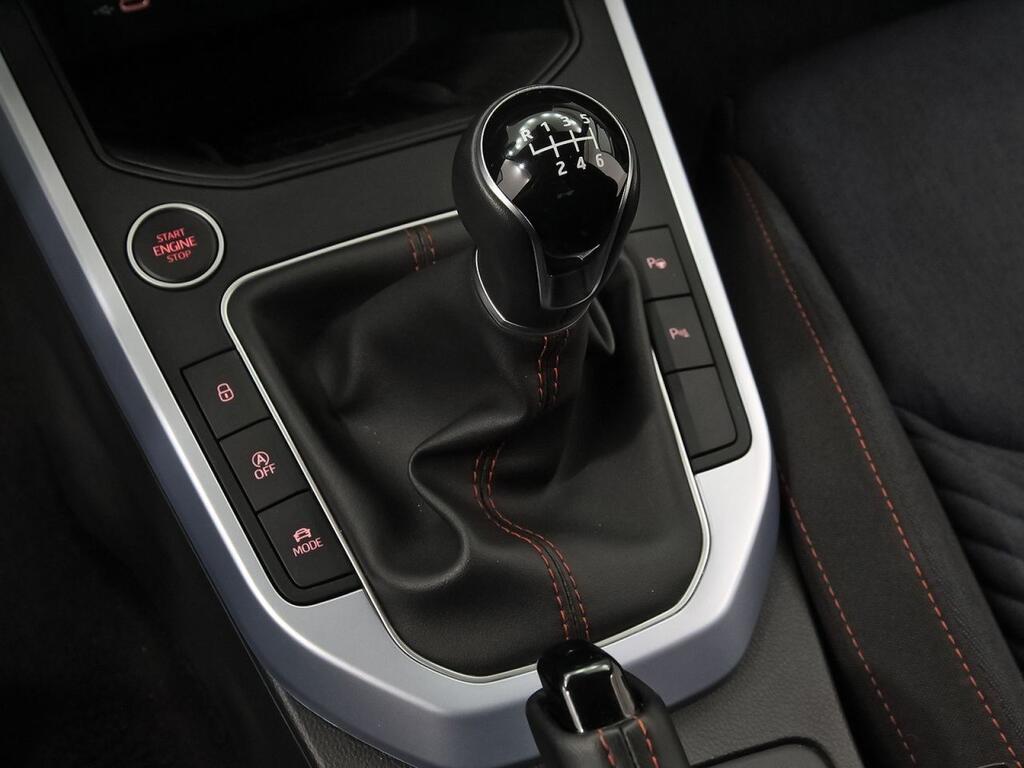 SEAT Arona 1.0 TSI 85kW (115CV) FR Special Edition Segunda mano
