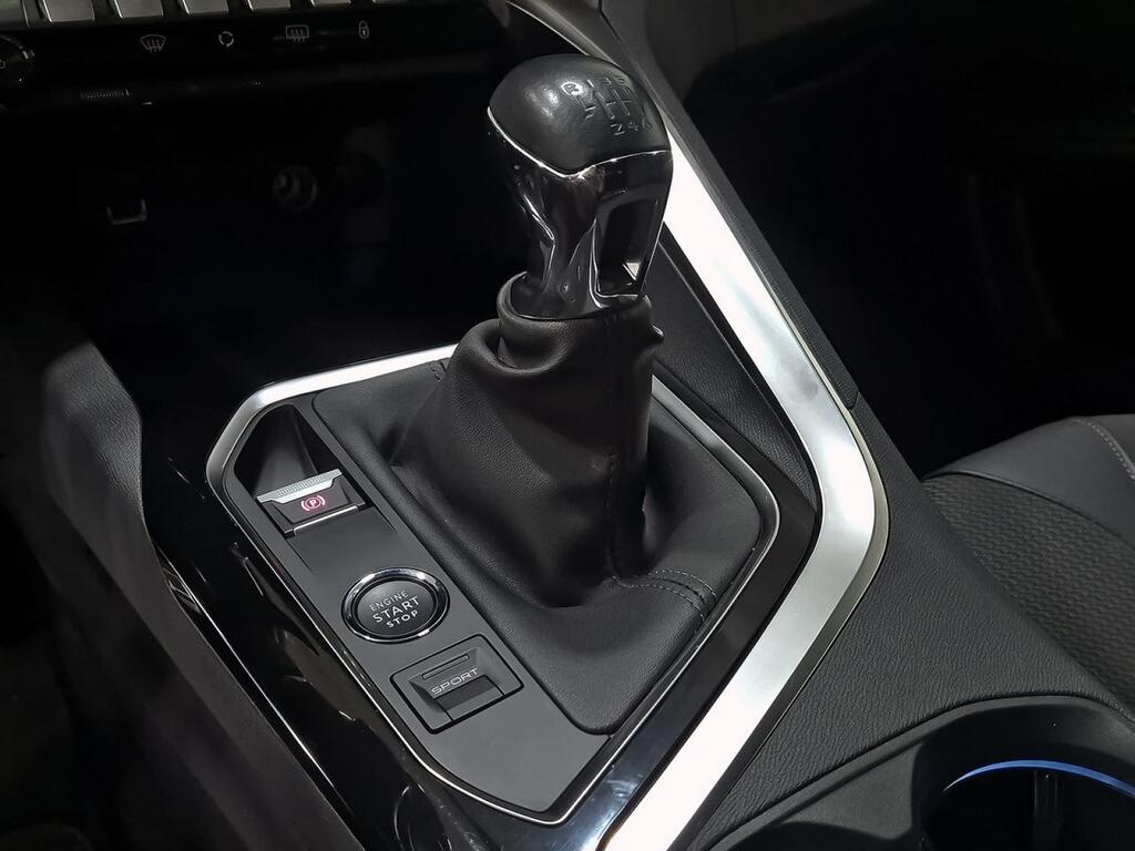 Peugeot 3008 1.2 PureTech 96KW (130CV) S&S GT Segunda mano
