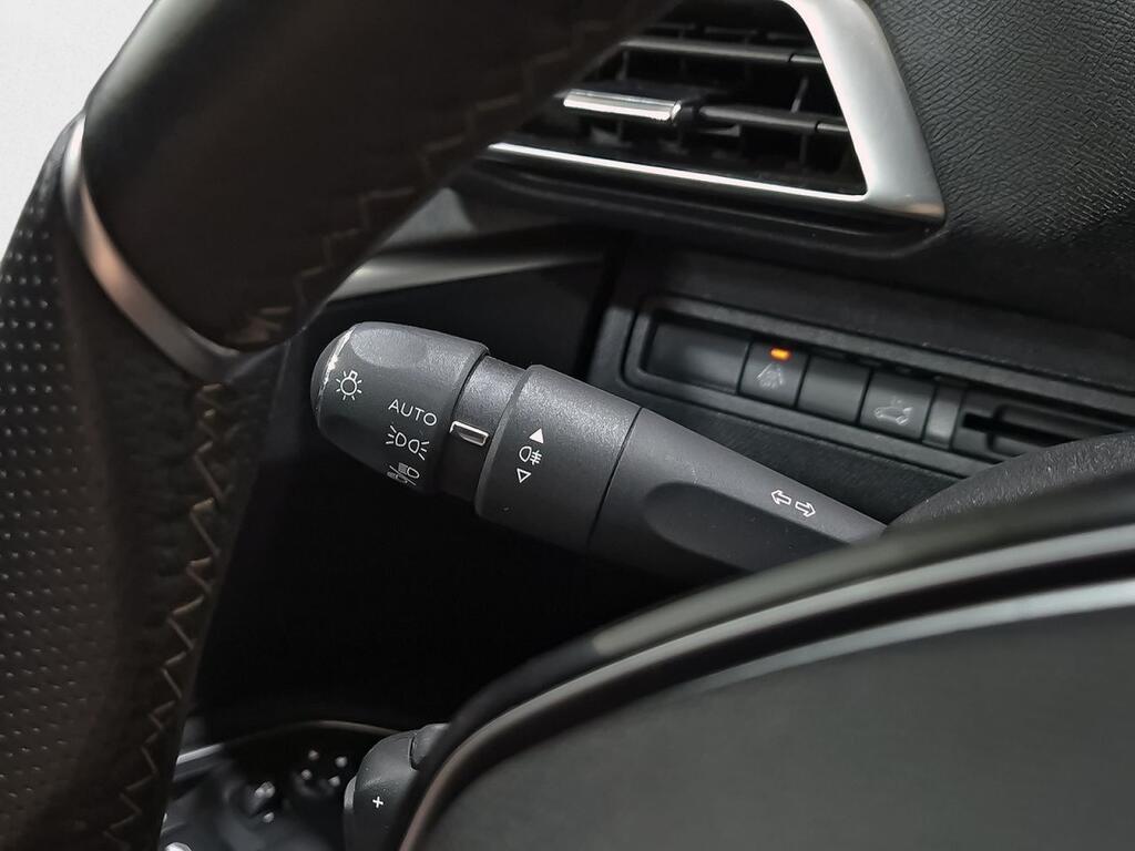 Peugeot 3008 1.2 PureTech 96KW (130CV) S&S GT Segunda mano