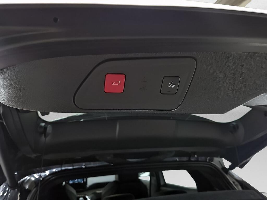 Peugeot 3008 1.2 PureTech 96KW (130CV) S&S GT Segunda mano