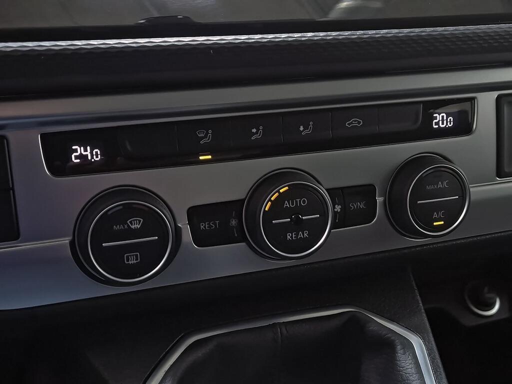 Volkswagen California Beach Camper TDI 110KW (150CV) BMT Segunda mano