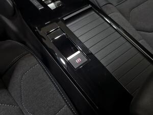 Citroën C4 PureTech 130 S&S EAT8 Feel Pack 27