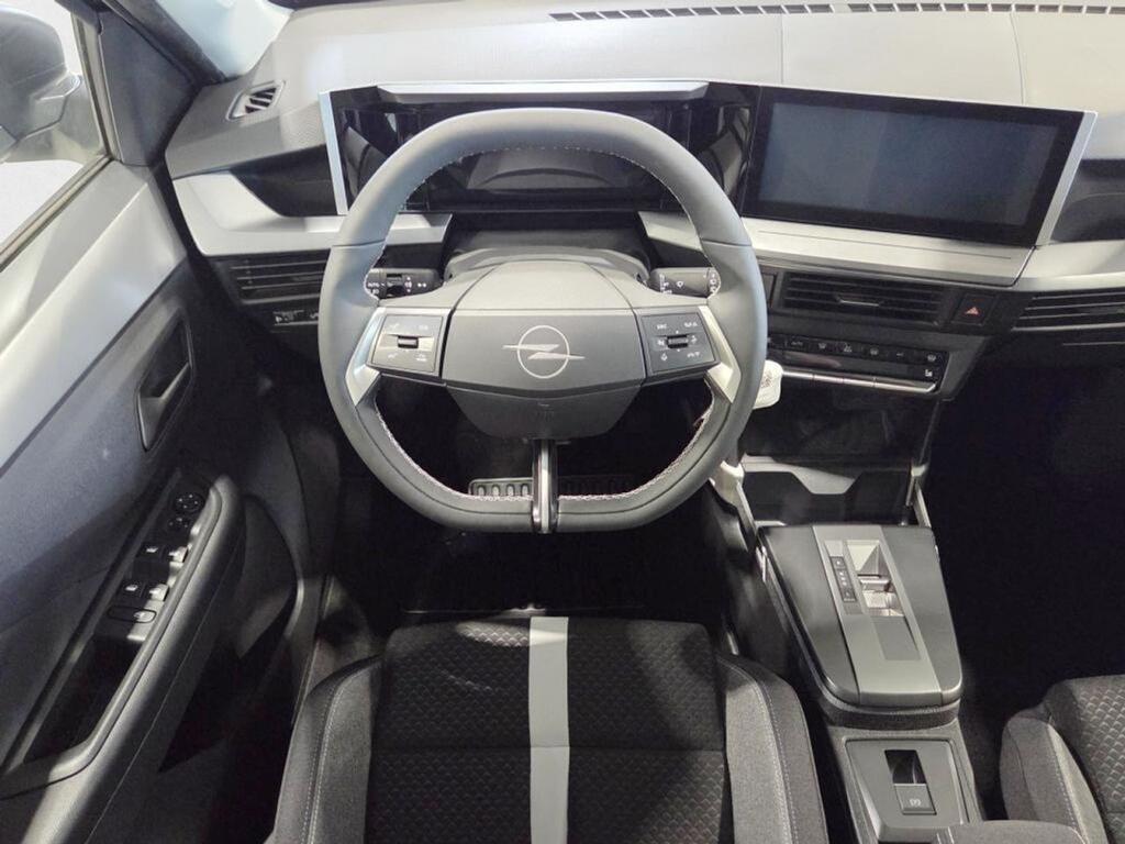 Opel Frontera 1.2T XHT Hybrid eDCT6 107kW Edition Km0