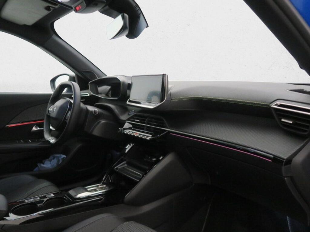 Peugeot 2008 Eléctrico GT 136 (100kW) Segunda mano