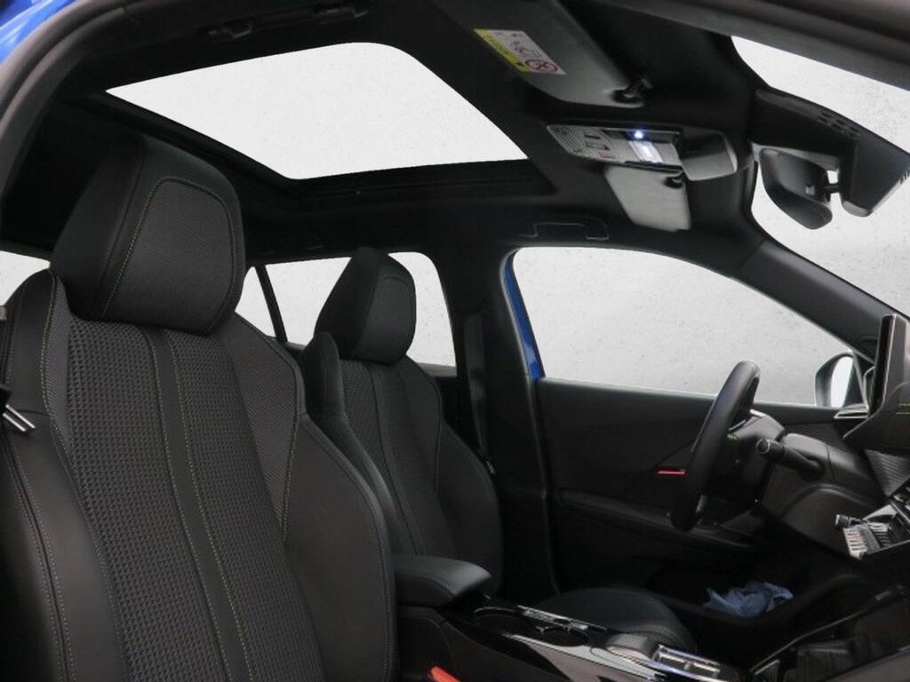 Peugeot 2008 Eléctrico GT 136 (100kW) Segunda mano