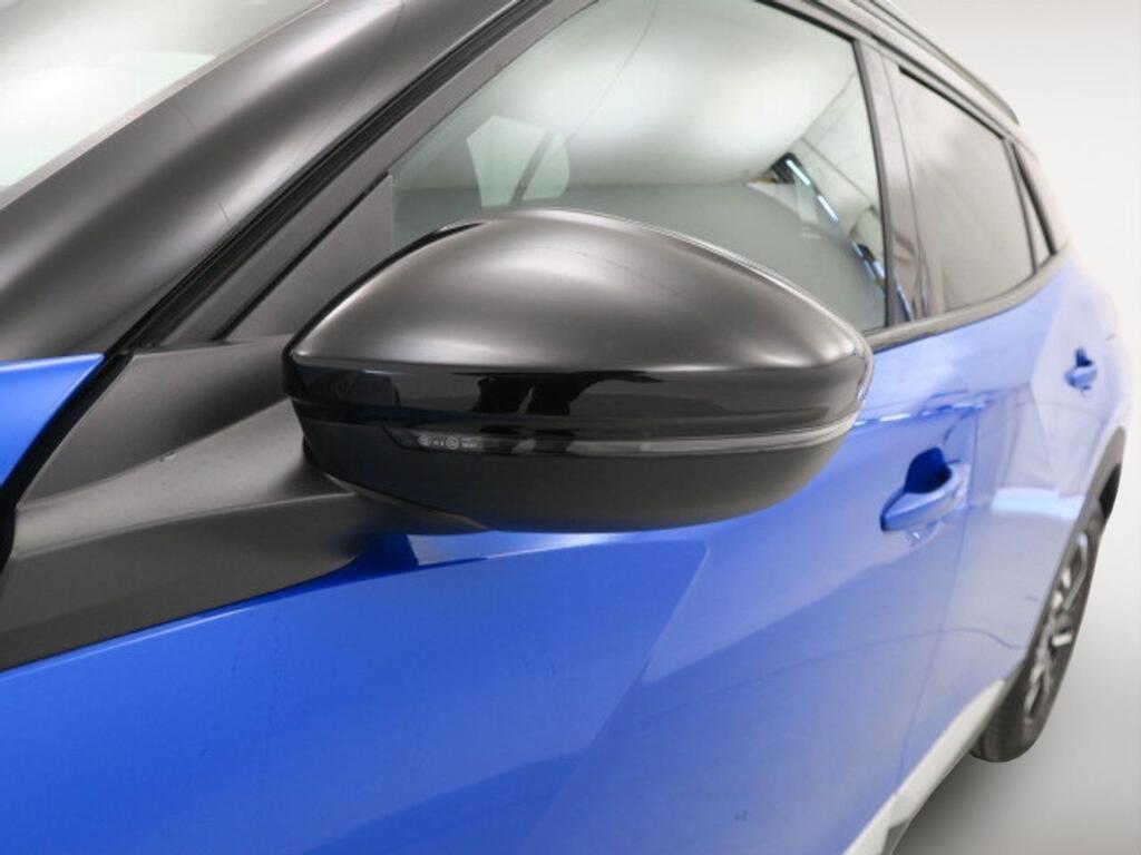 Peugeot 2008 Eléctrico GT 136 (100kW) Segunda mano