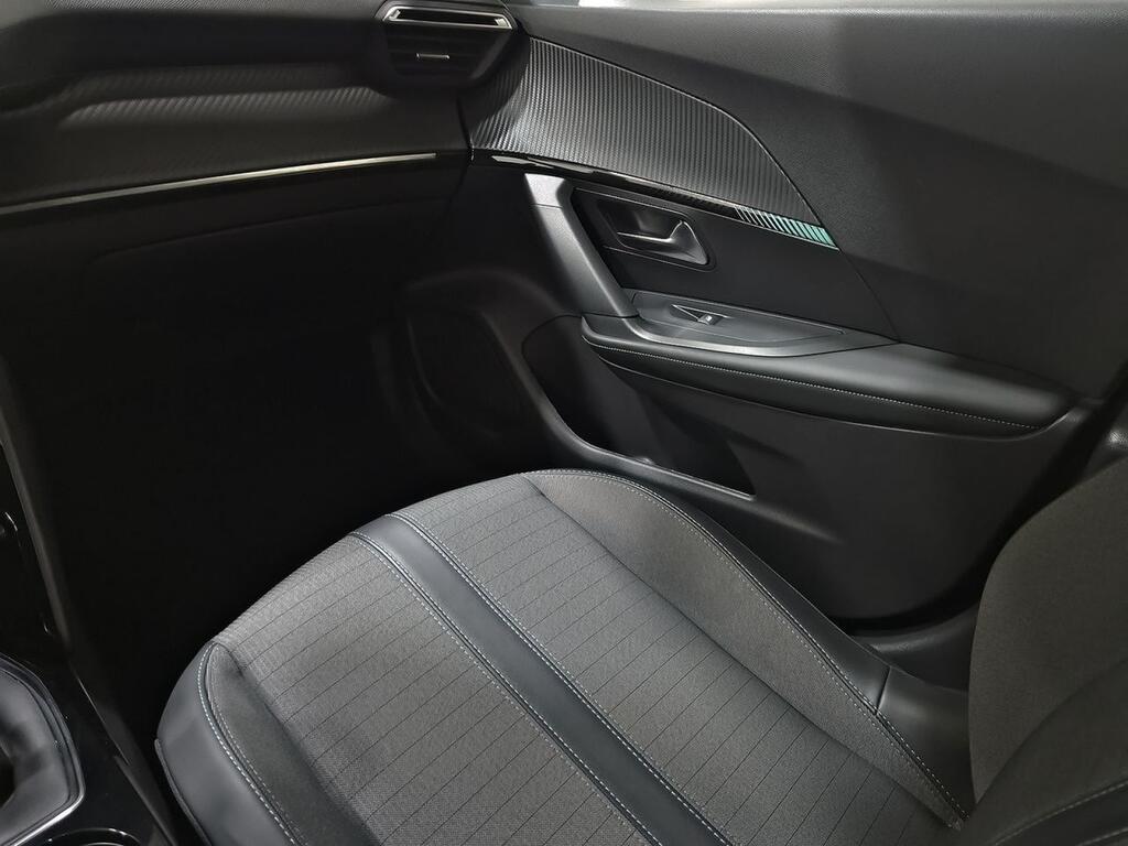 Peugeot 2008 Allure Pack Puretech 100 S&S 6 Vel. MAN Segunda mano