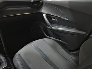 Peugeot 2008 Allure Pack Puretech 100 S&S 6 Vel. MAN 30