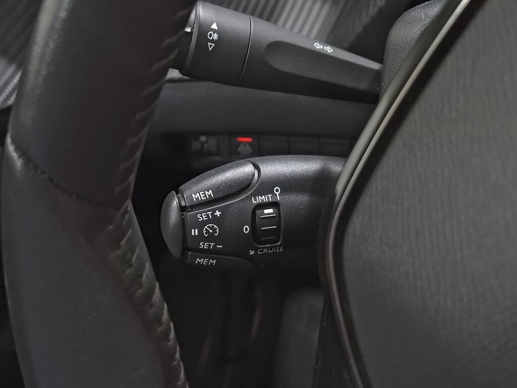 Peugeot 2008 Allure Pack Puretech 100 S&S 6 Vel. MAN Segunda mano