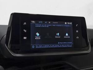Peugeot 2008 Allure Pack Puretech 100 S&S 6 Vel. MAN 23