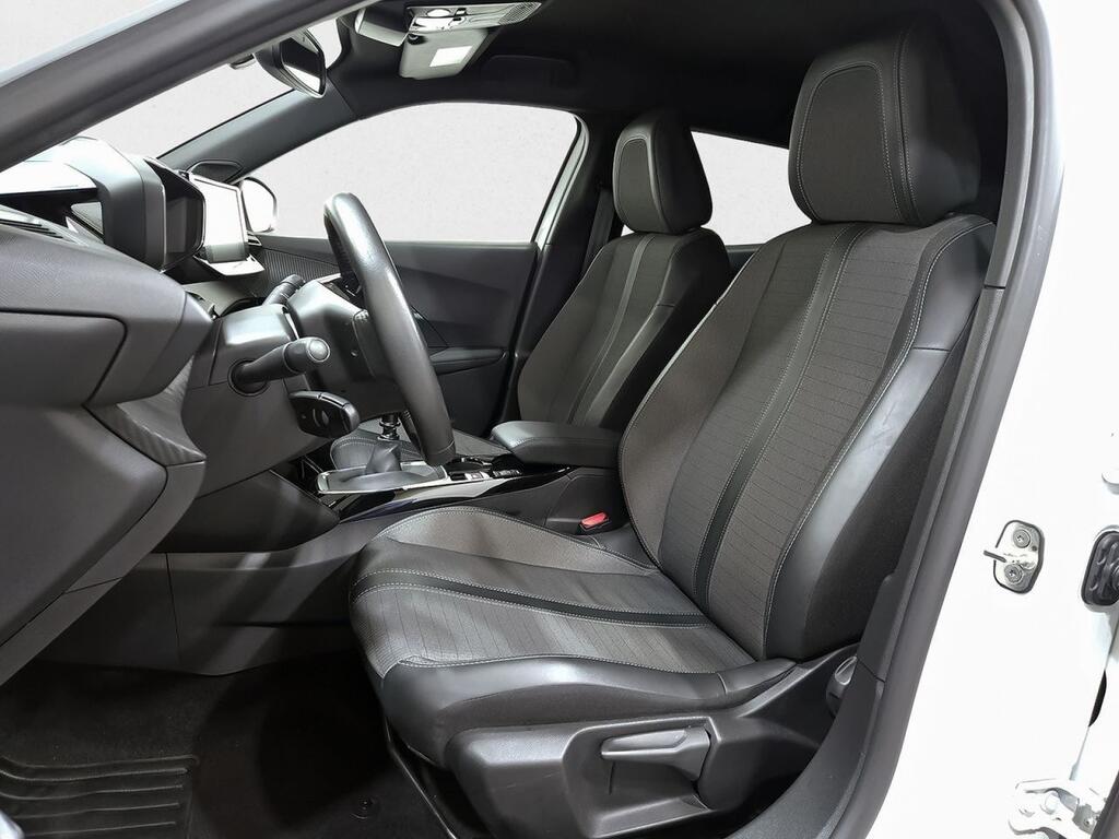 Peugeot 2008 Allure Pack Puretech 100 S&S 6 Vel. MAN Segunda mano