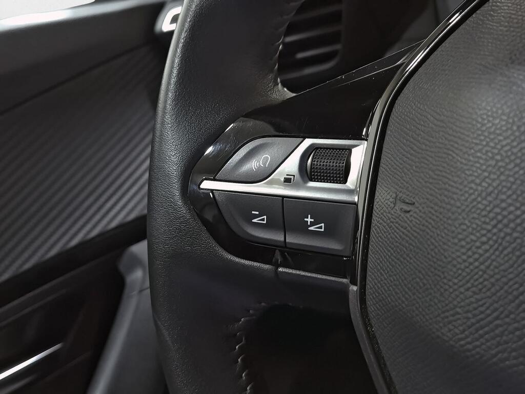 Peugeot 2008 Allure Pack Puretech 100 S&S 6 Vel. MAN Segunda mano