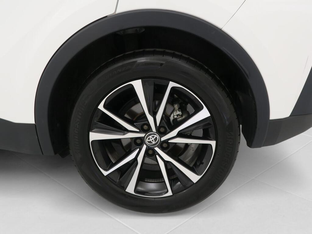 Toyota C-HR 1.8 140H Advance Segunda mano