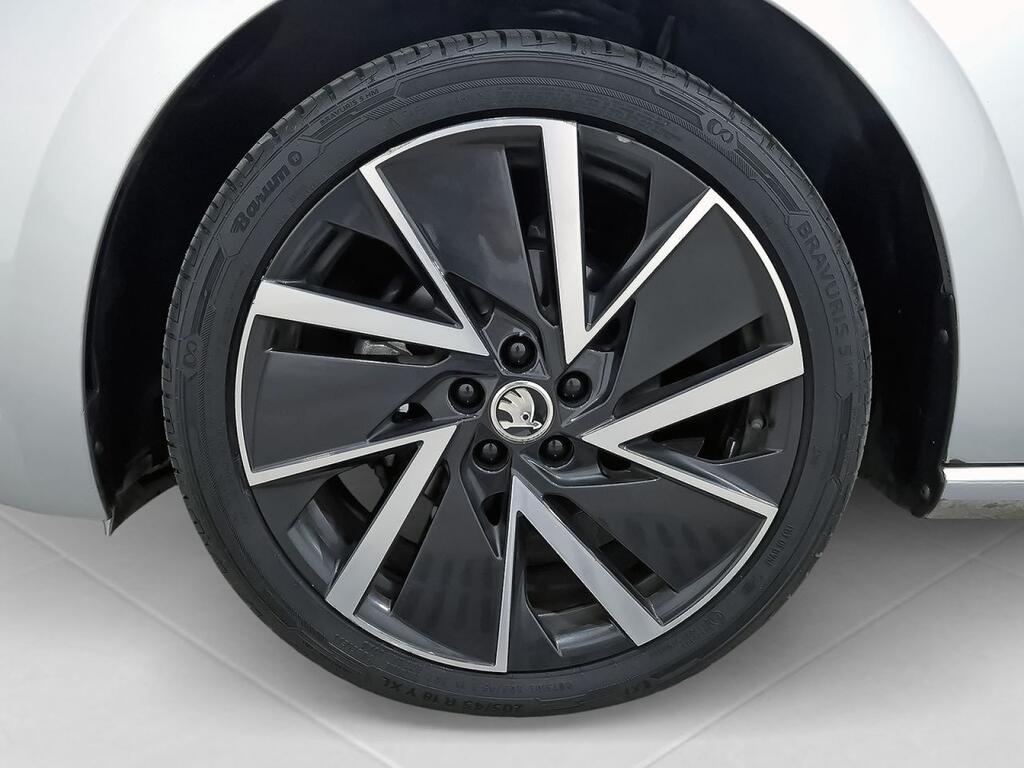 Skoda Scala 1.5 TSI 110 KW (150 CV) Sport Plus Segunda mano