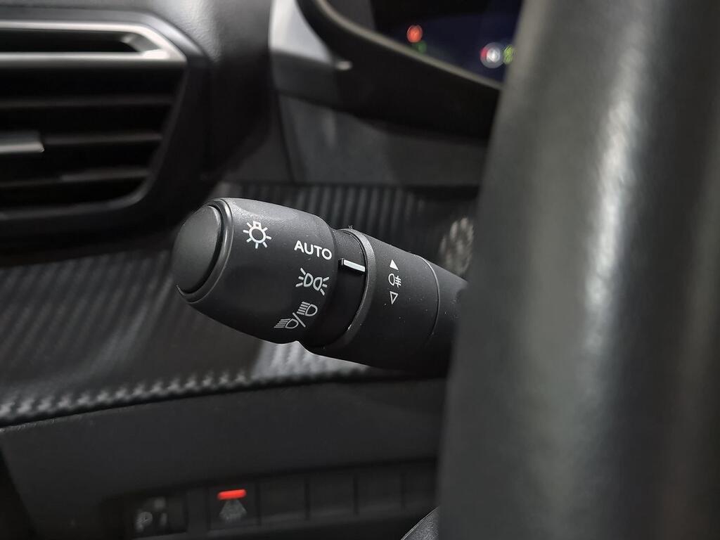 Peugeot 208 PureTech 73kW (100CV) EAT8 Allure Pack Segunda mano