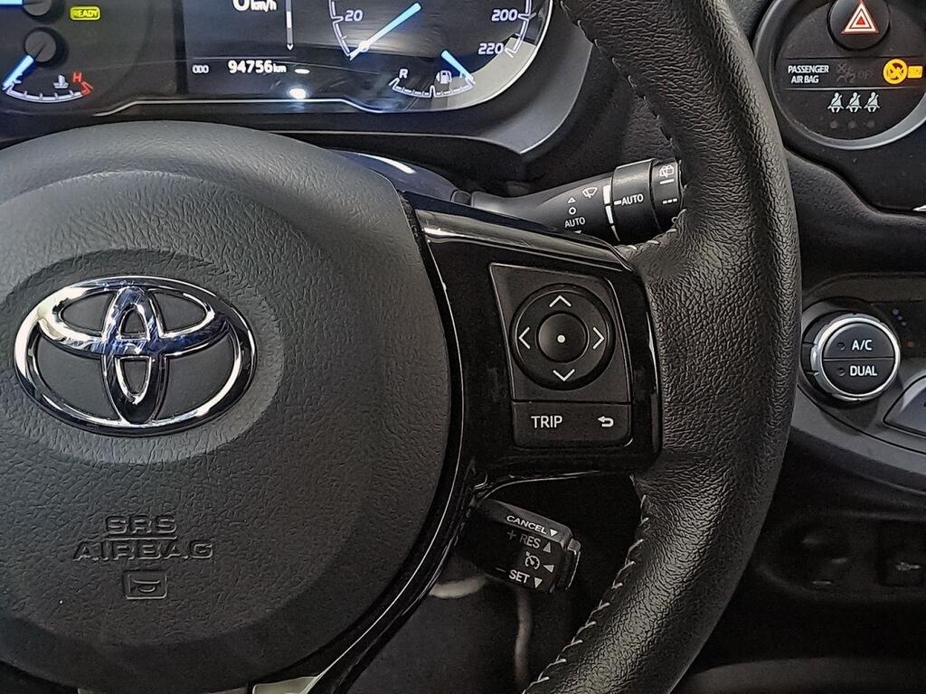 Toyota Yaris 1.5 100H Active 17