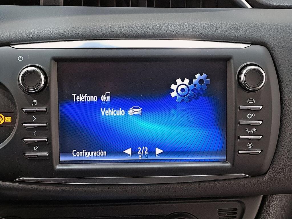 Toyota Yaris 1.5 100H Active 21